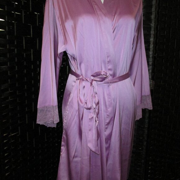 I.N.C. International Concepts Lace-Trim Stretch Satin Robe Lilac NWT NO BELT - Picture 4 of 8